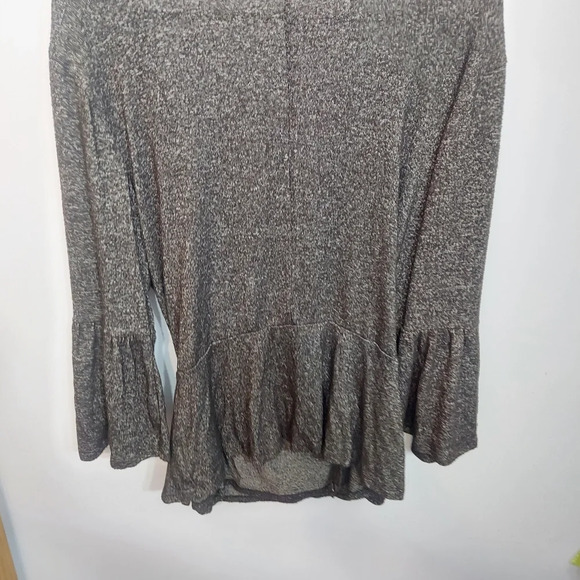 Maurice’s wrap sweater gray bell sleeves adjustable XL soft - Picture 9 of 9